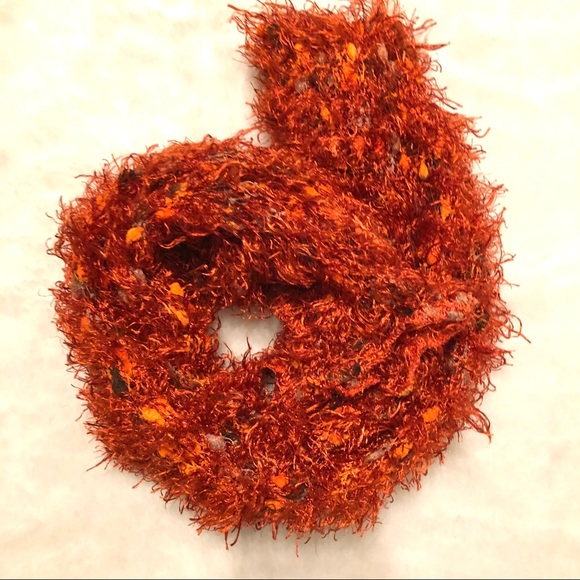 Burnt orange scarf - Picture 4 of 6